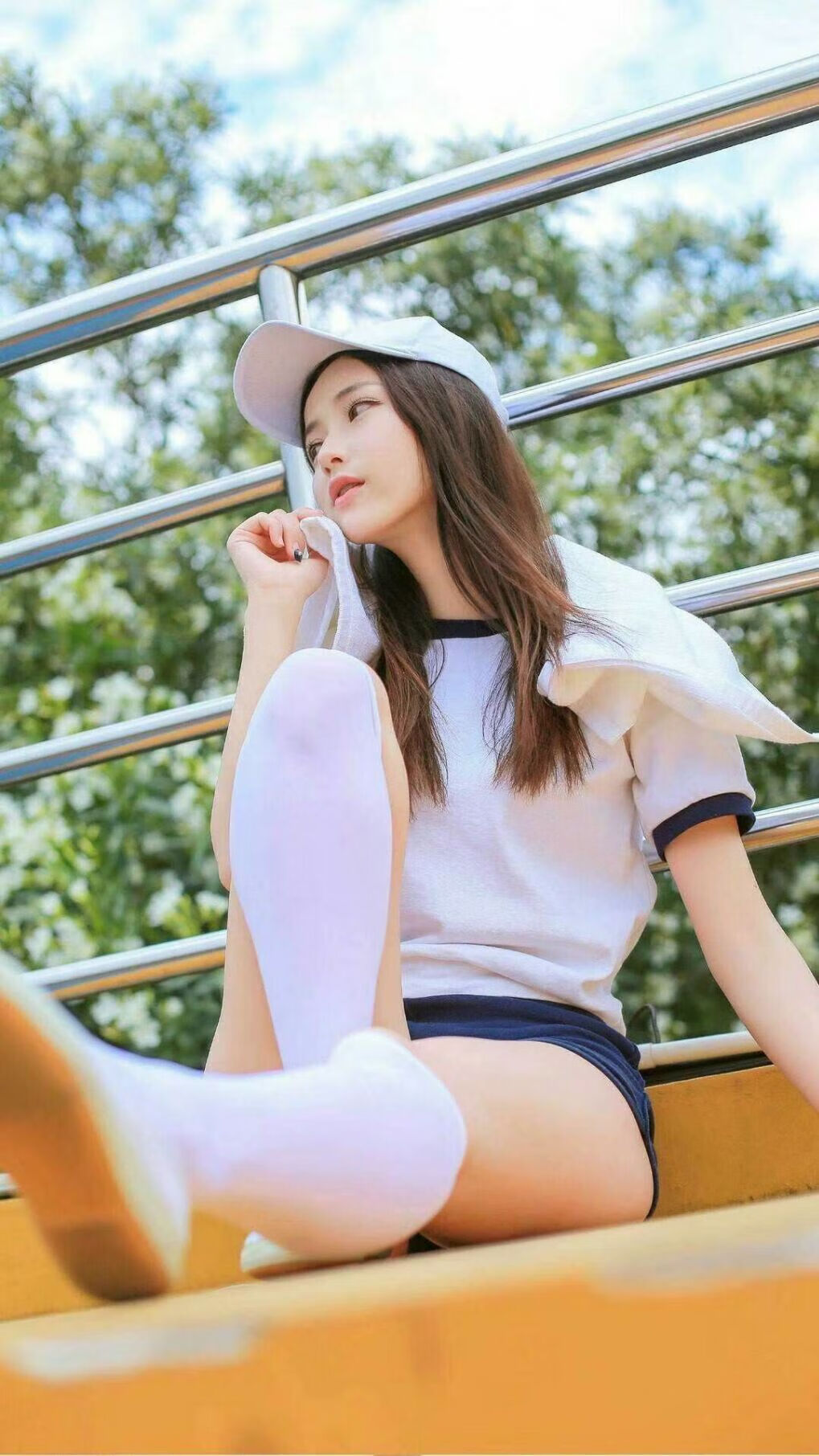 kaiyun官方网站-_赛场边缘：运动员的趣味小插曲_，赛场上运动员之歌
