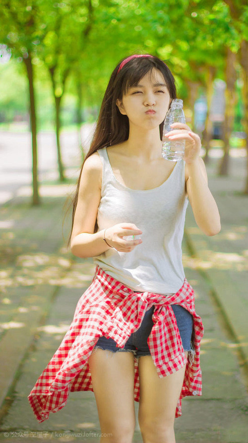 开云官网APP下载-英国男子接力赛场发挥赢得教练肯定，接力 英国